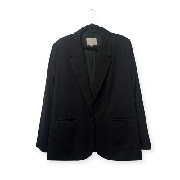 a new day Classic Black Blazer - Picture 3 of 6